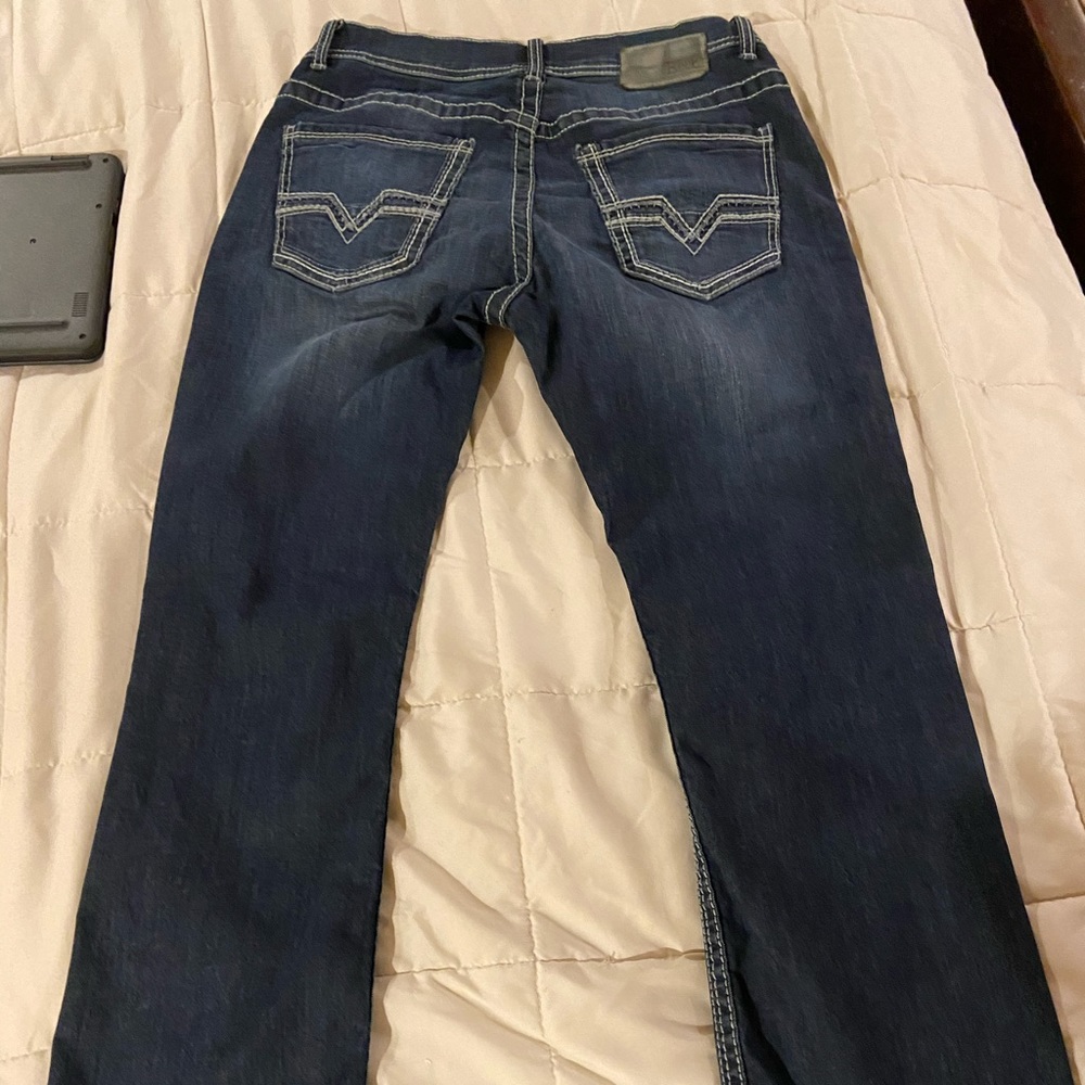 BKE Men’s Aidan Bootcut jeans. 32R in darker wash.